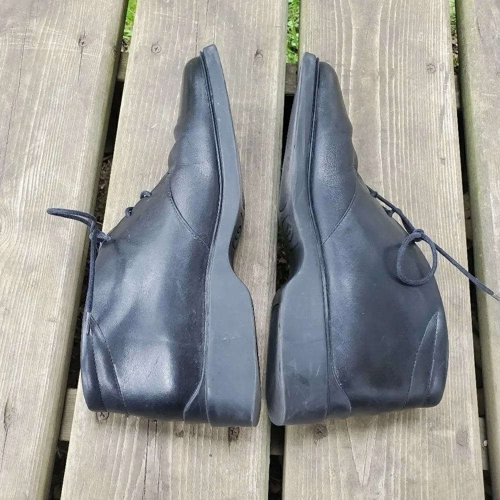 Vintage 90s y2k Bratz Lace Up Square Toe Chunky Heel Leather Ankle Boots Booties